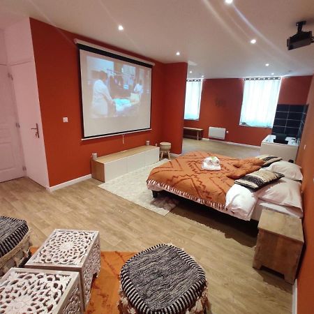 Ng Suitehome - Lille I Roubaix Centre I Coq Francais - Balneo - Netflix - Wifi Kültér fotó